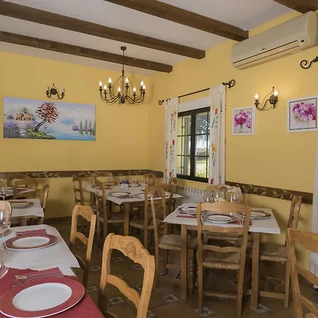 Pensión La Casona De Tamaya
